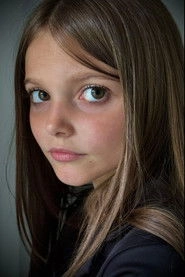 Ảnh diễn viên Isabella Astbury