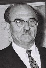 Ảnh diễn viên Levi Eshkol