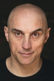 Ảnh diễn viên Tony Naumovski